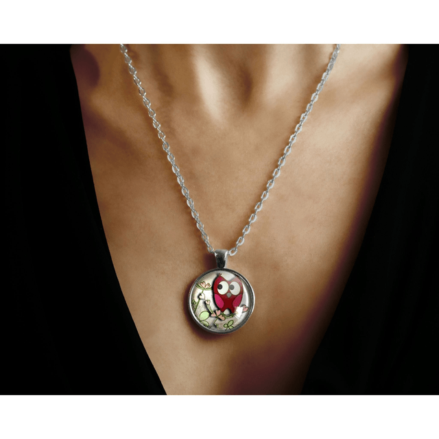 Collier  « la chouette rose »